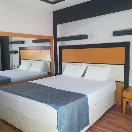 Uenaten Otel Gaziemir Kültér fotó