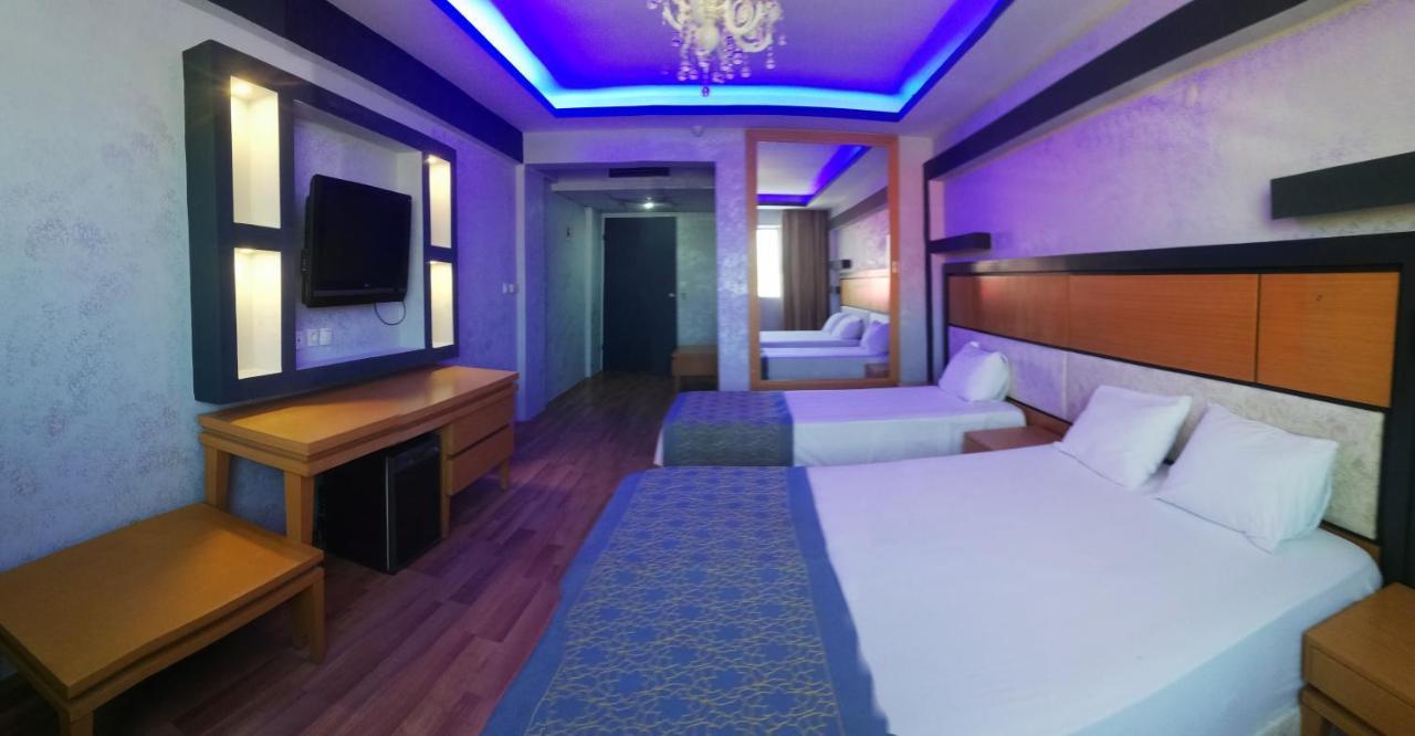 Uenaten Otel Gaziemir Kültér fotó