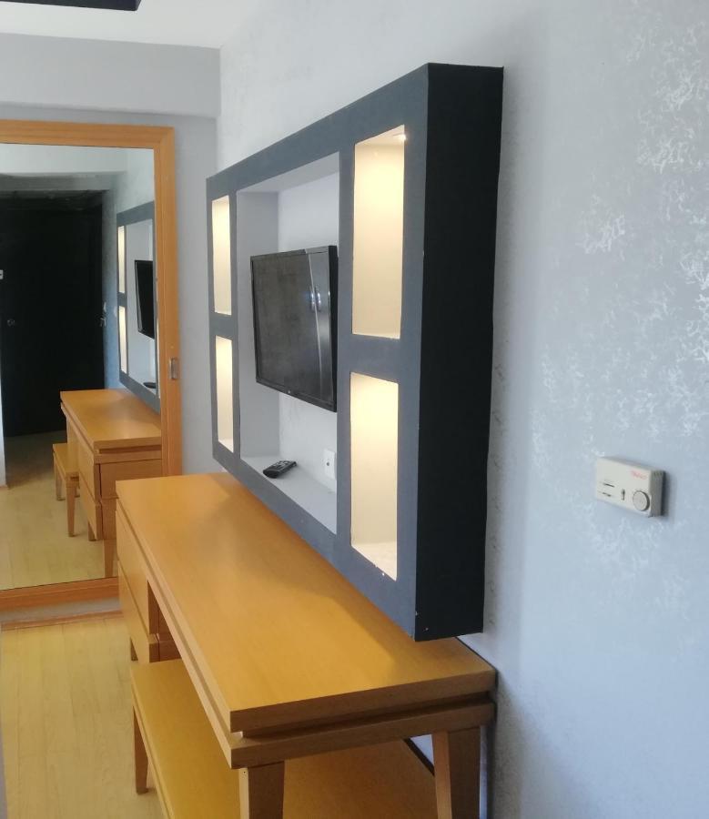 Uenaten Otel Gaziemir Kültér fotó