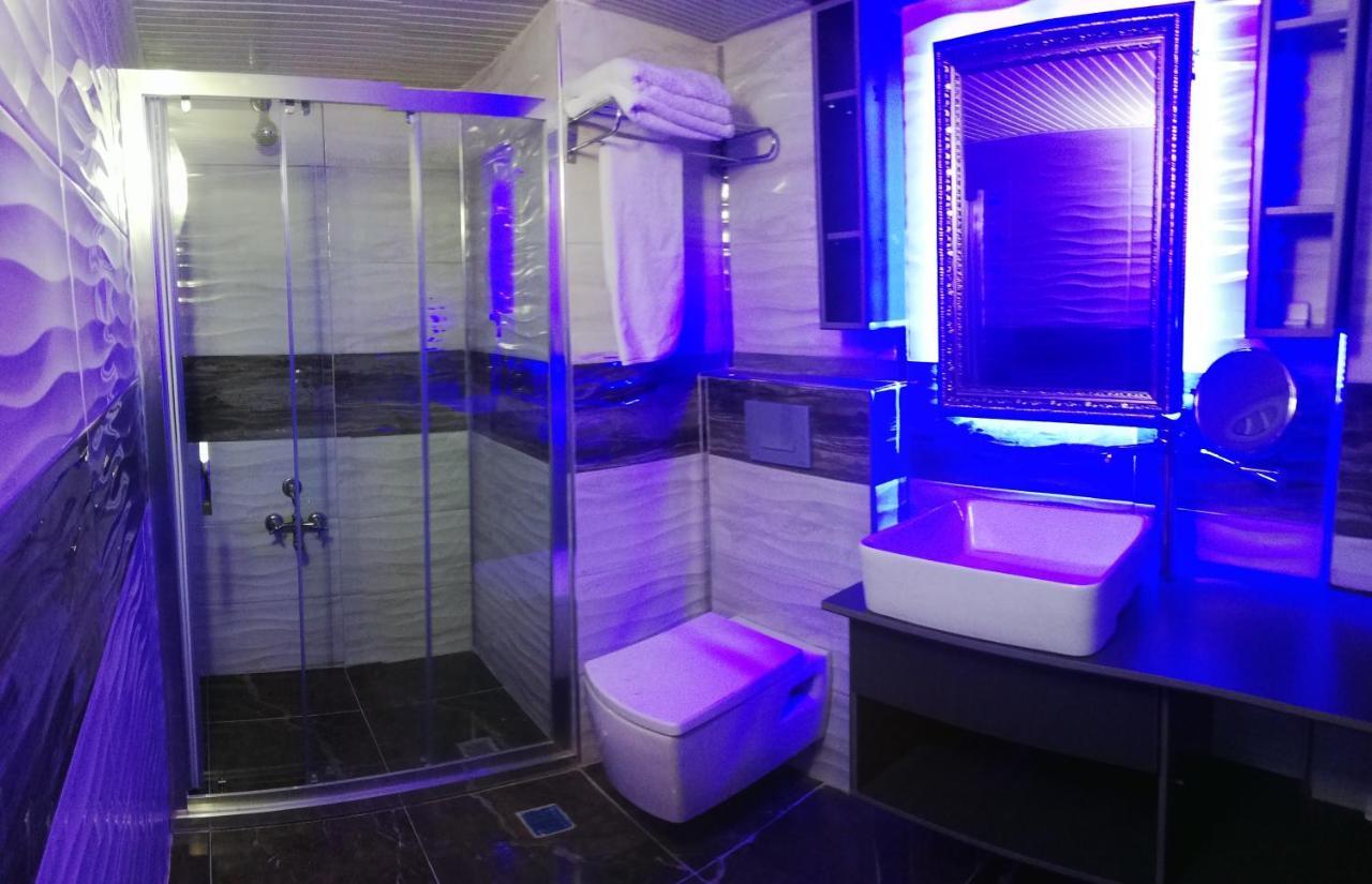 Uenaten Otel Gaziemir Kültér fotó