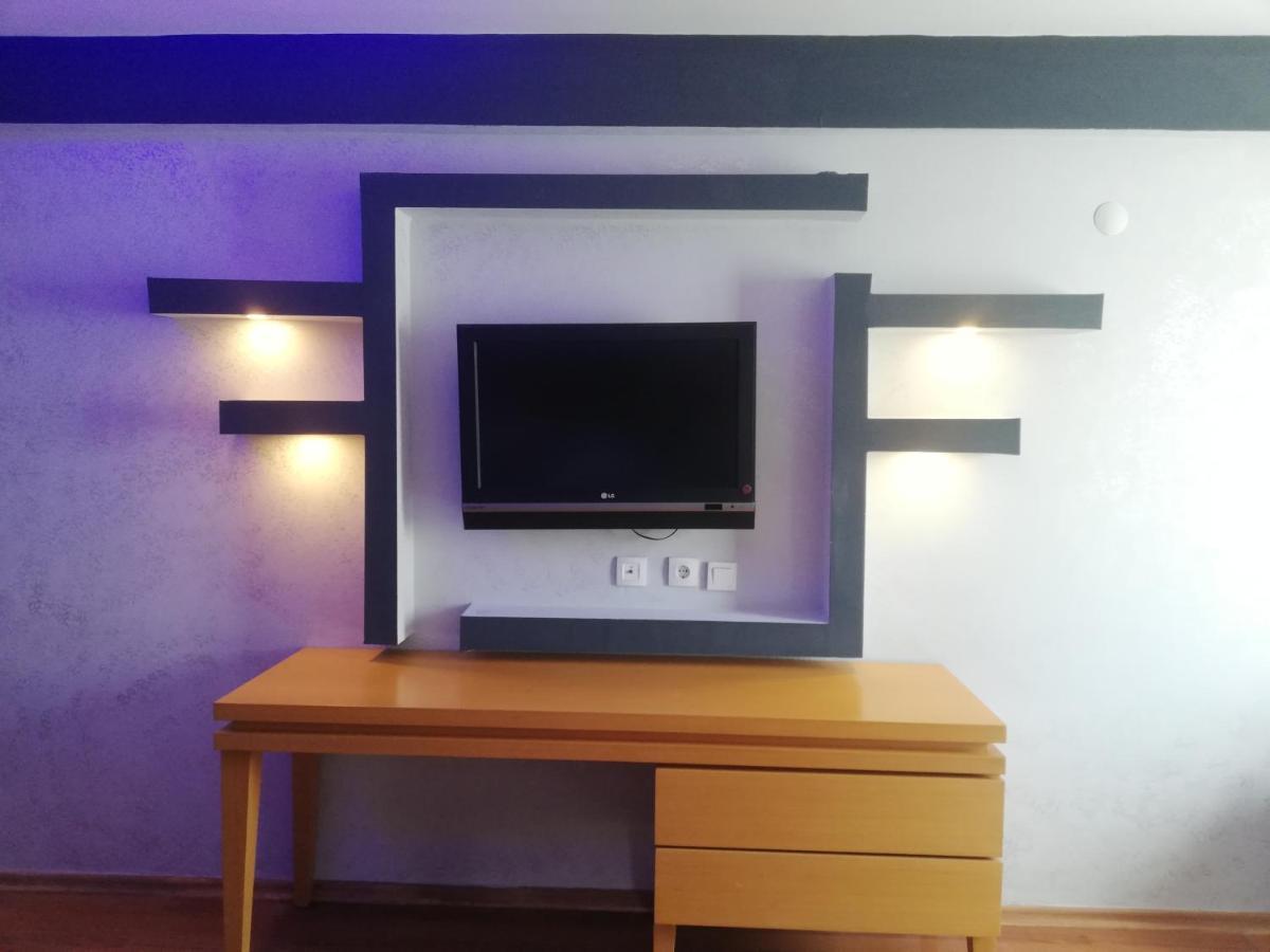 Uenaten Otel Gaziemir Kültér fotó