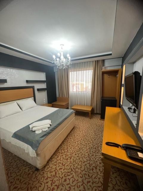 Uenaten Otel Gaziemir Kültér fotó