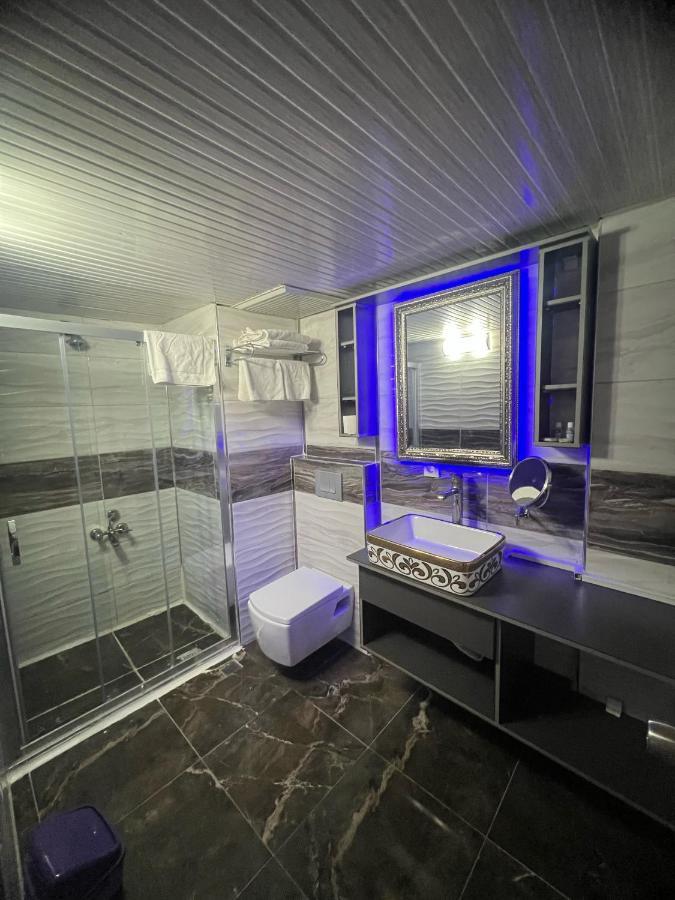 Uenaten Otel Gaziemir Kültér fotó